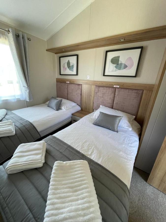 Seton Sands Holiday Park - Premium Caravan - 2 Bedroom Sleeps 4 (Adults Only) Port Seton Exterior photo